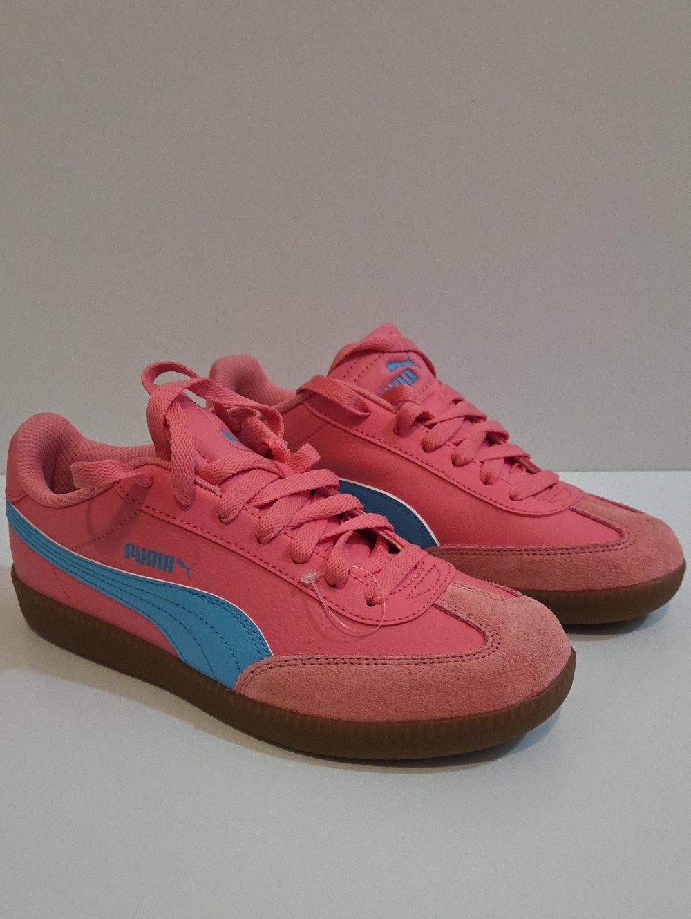 Puma Pink Sneakers with Blue Stripe and Gum Sole